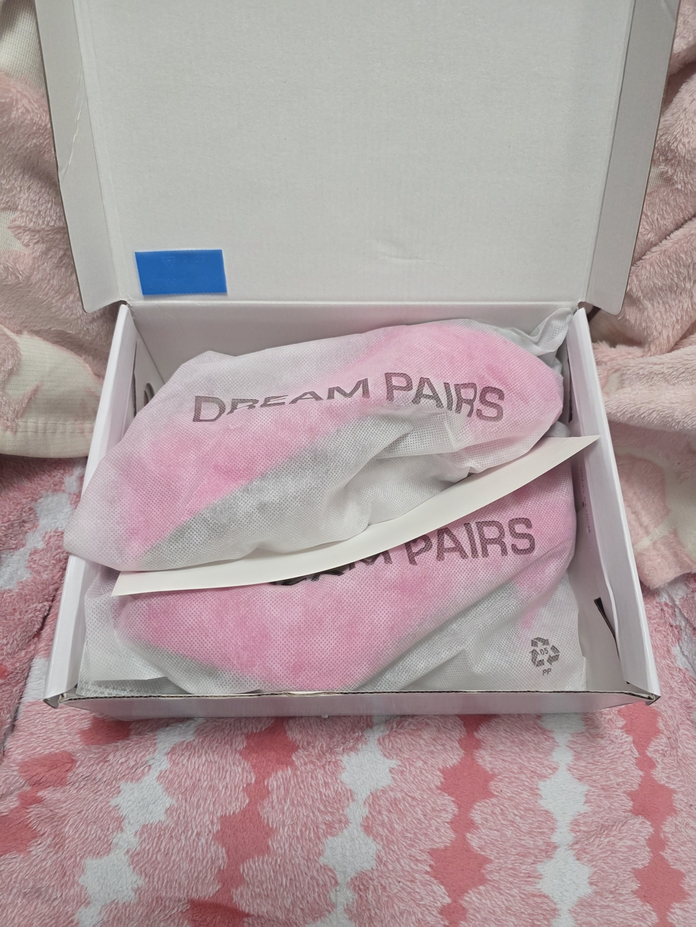 Dream Pairs Hot Pink Suede "Tiffanny" Pump - Picture 11 of 14